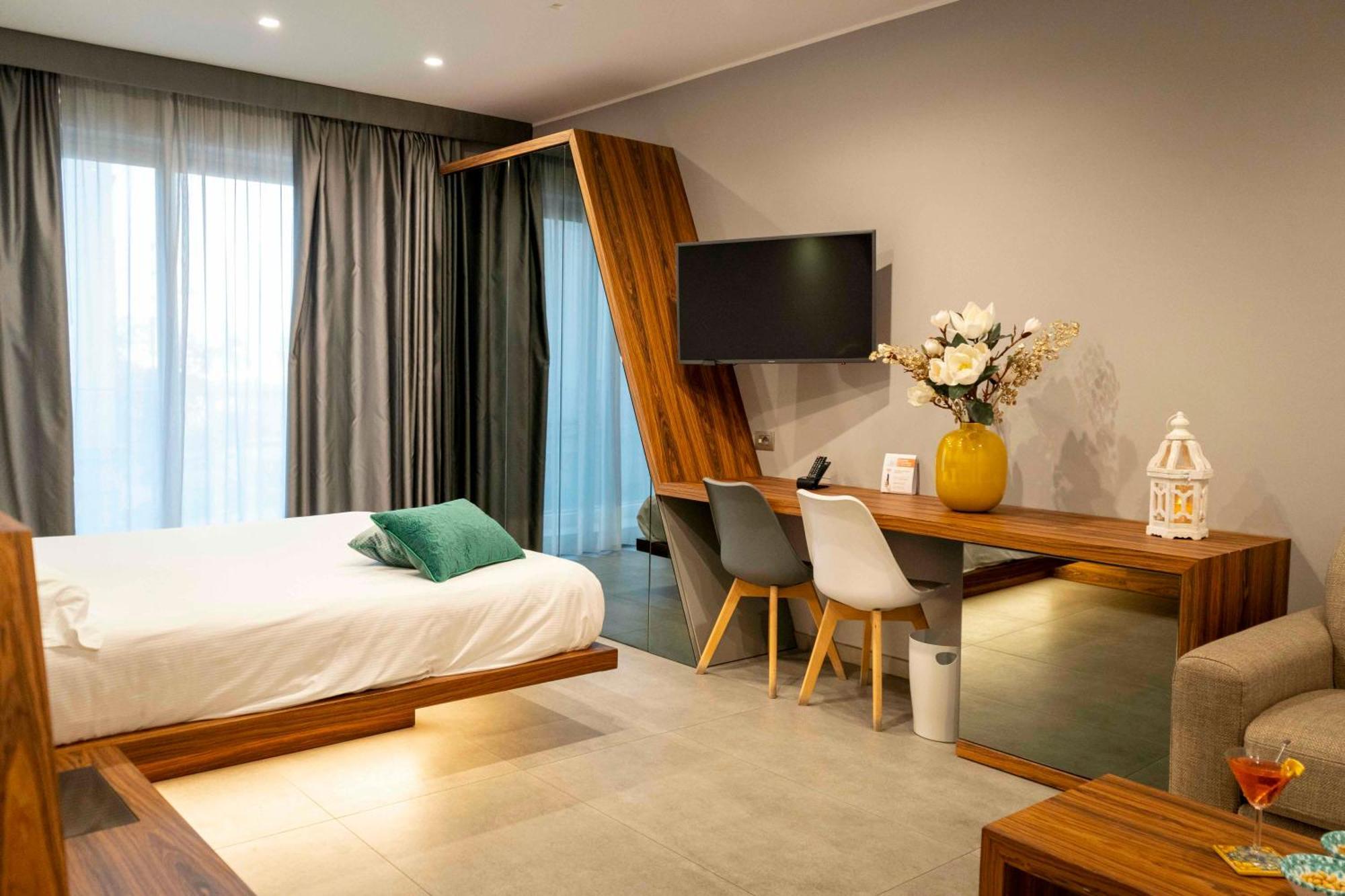 B&B Rakel Home Мілаццо Екстер'єр фото