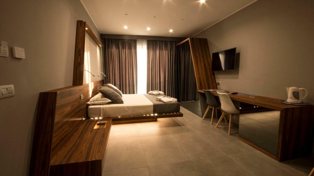 B&B Rakel Home Мілаццо Екстер'єр фото