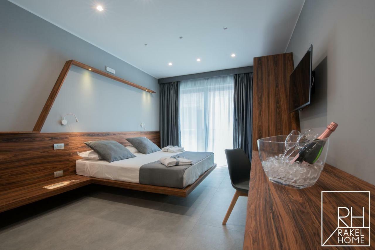 B&B Rakel Home Мілаццо Екстер'єр фото